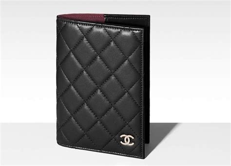 passport case chanel|卡片套 .